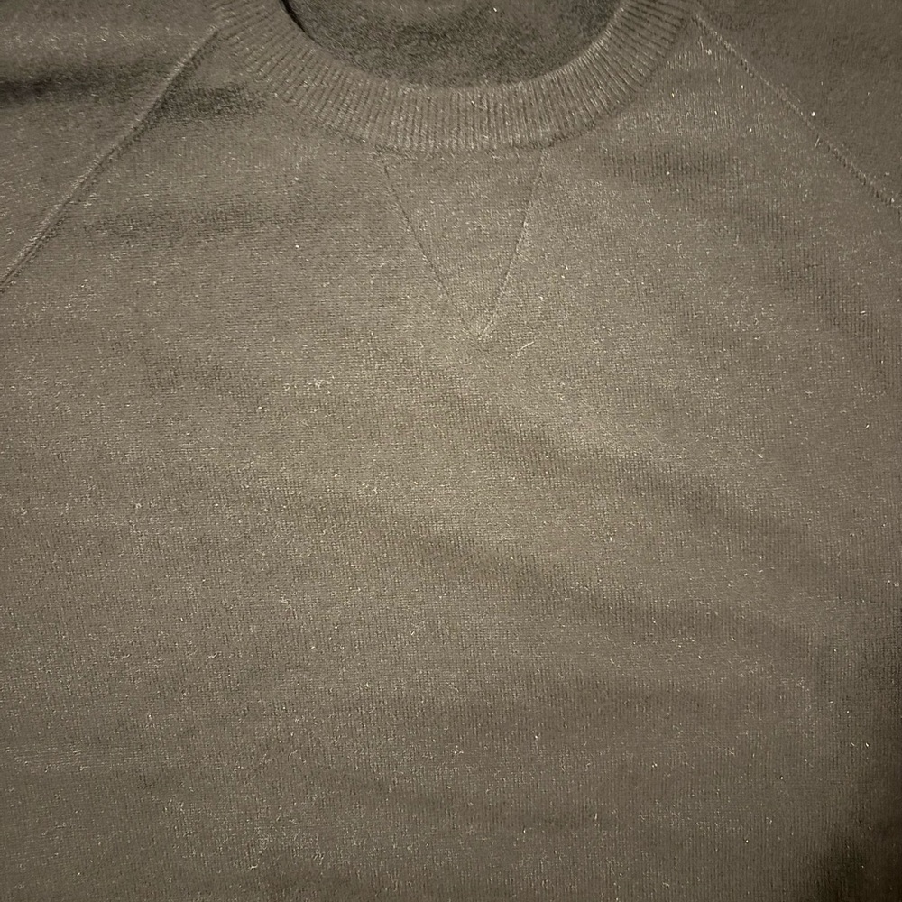 Gucci Men's Black Pure Cashmere Crewneck Sweater